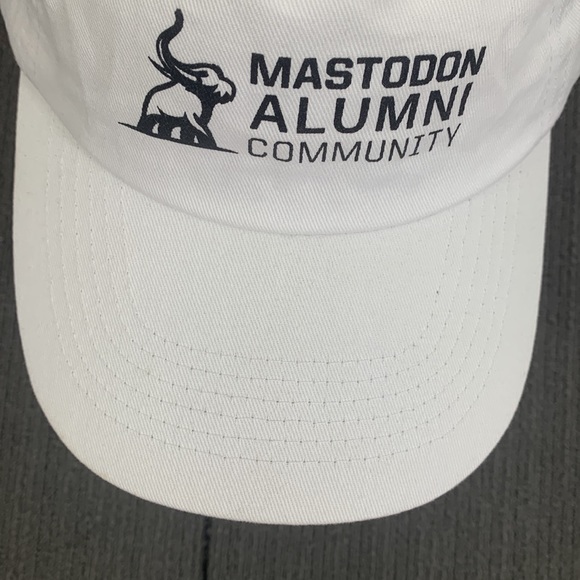 Mastodon Alumni Community Baseball Hat Unisex OSFA White Strapback Hit Wear - Picture 4 of 14